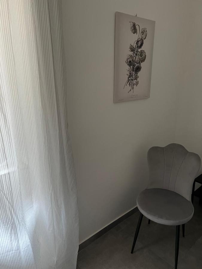Casa Manfredi Bed & Breakfast Наполи Екстериор снимка