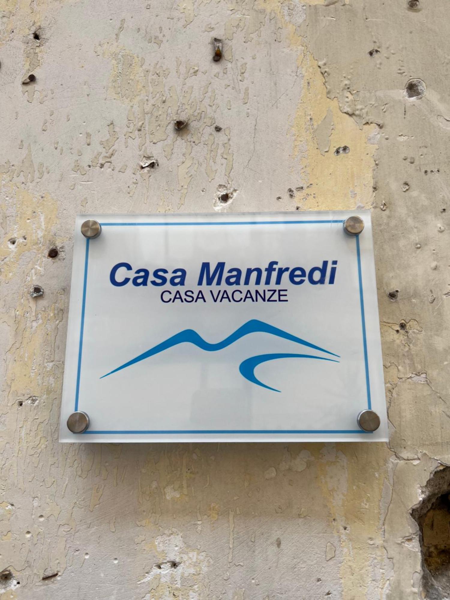 Casa Manfredi Bed & Breakfast Наполи Екстериор снимка